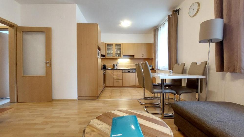 Apartment Riviera 50317
